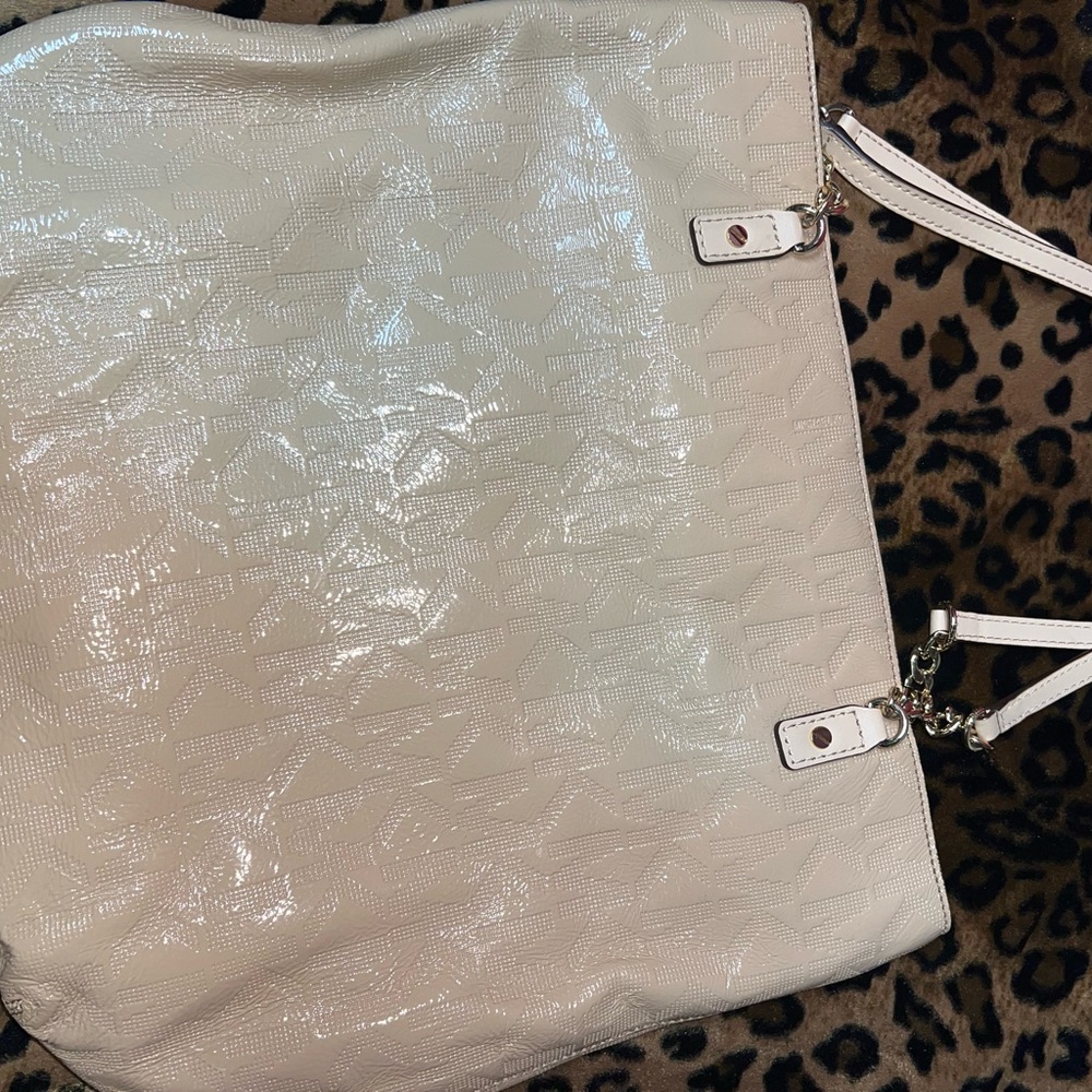 Vintage MICHAEL Michael Kors Shiny Cream Tote